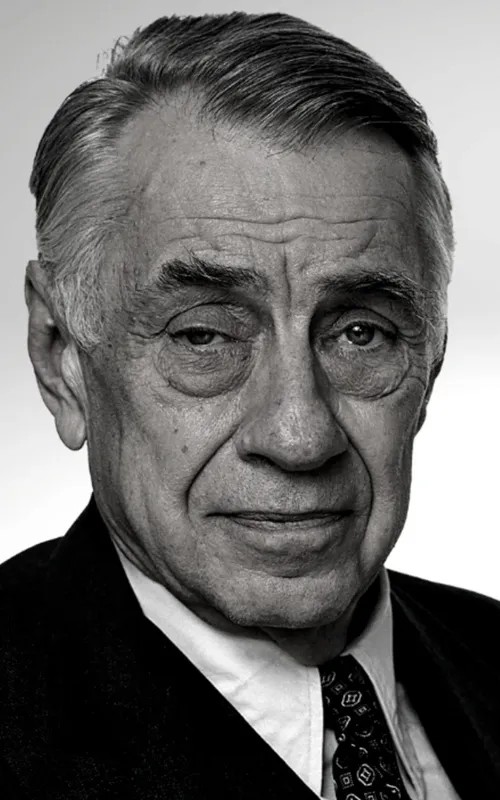 Philip Baker Hall