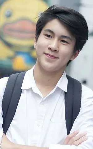 Ratanaumnuayshai Boonyakorn