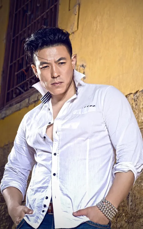 Huang Yonggang