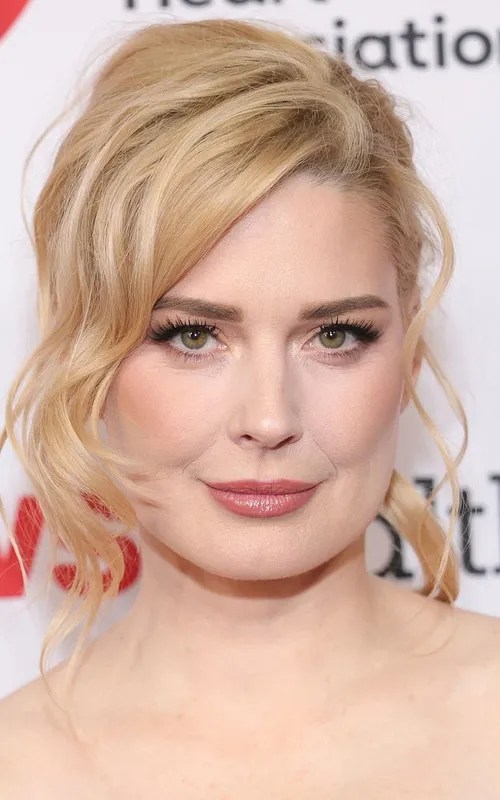 Alexandra Breckenridge