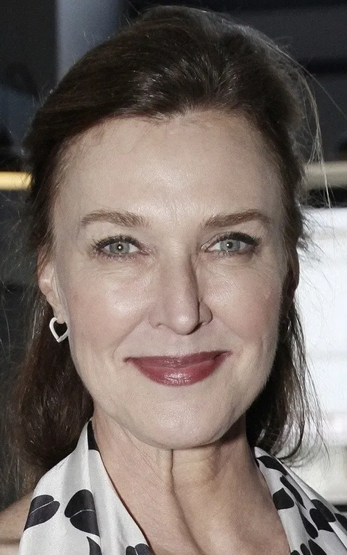 Brenda Strong