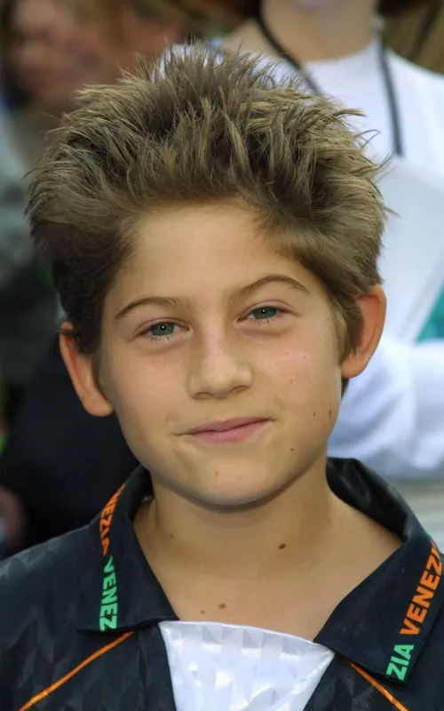 Alex D. Linz