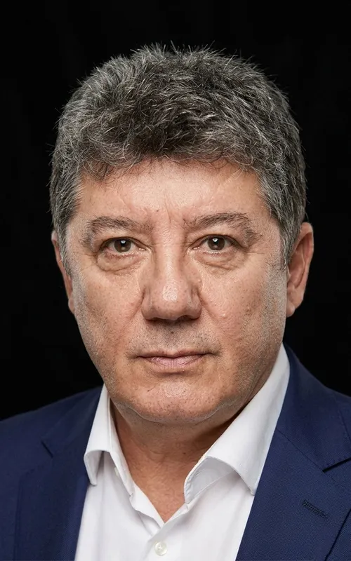 Tarık Ünlüoğlu