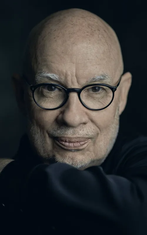 Dennis Russell Davies