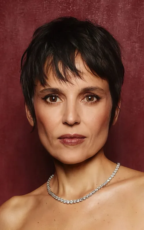 Elena Anaya