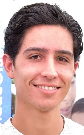 Lorenzo James Henrie