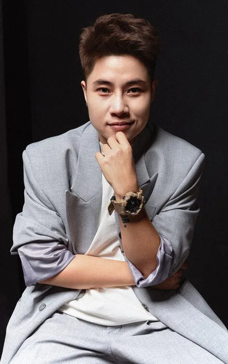 Đinh Hà Uyên Thư