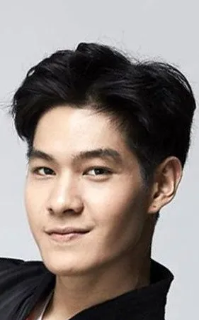 Kasidej Hongladaromp