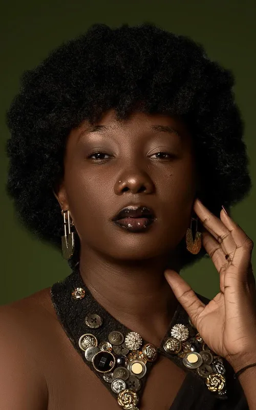 Brigitte Tchanégué