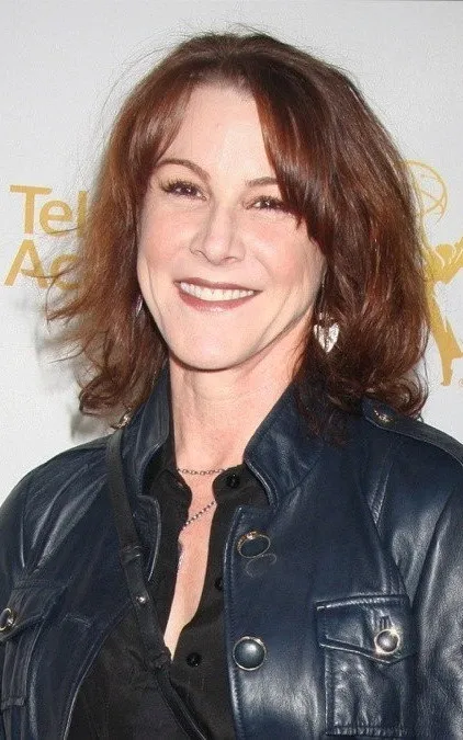 Janet Tamaro