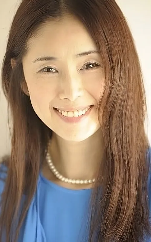 Ayako Sugiyama