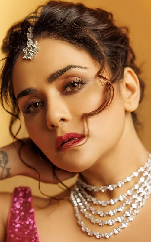 Amruta Khanvilkar