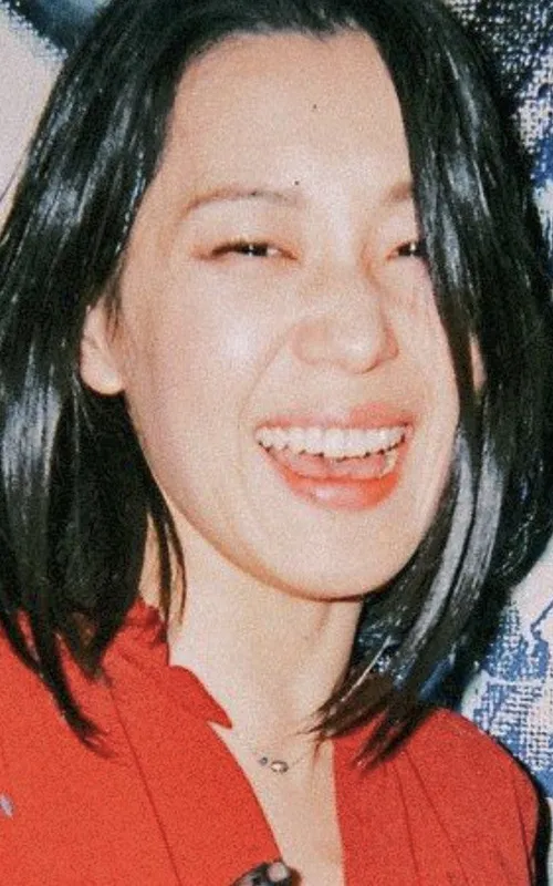 Akina Yanagi