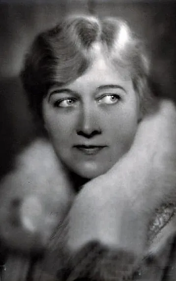 Louise Dresser