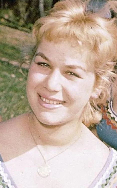 Isa Günther