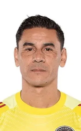 Óscar Ustari