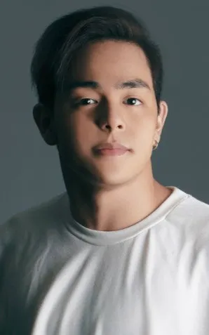 Julian Trono