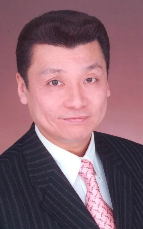 Kazuya Aoyama