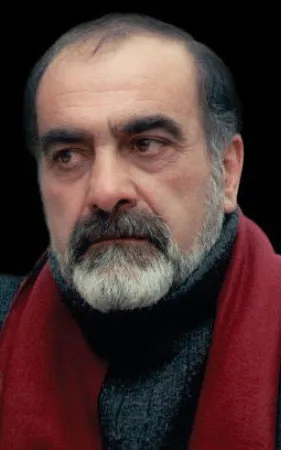 Razmik Khosroyev