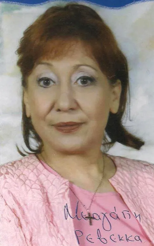 Revekka Apostolopoulou