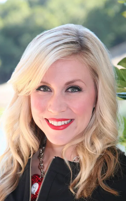 Ashley Eckstein
