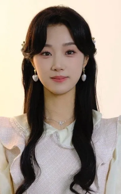 Wang Xiaoyi
