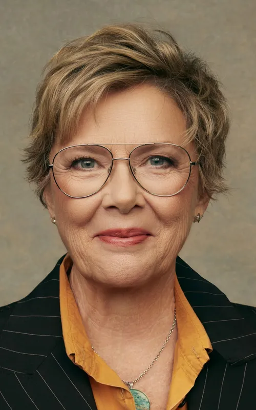 Annette Bening
