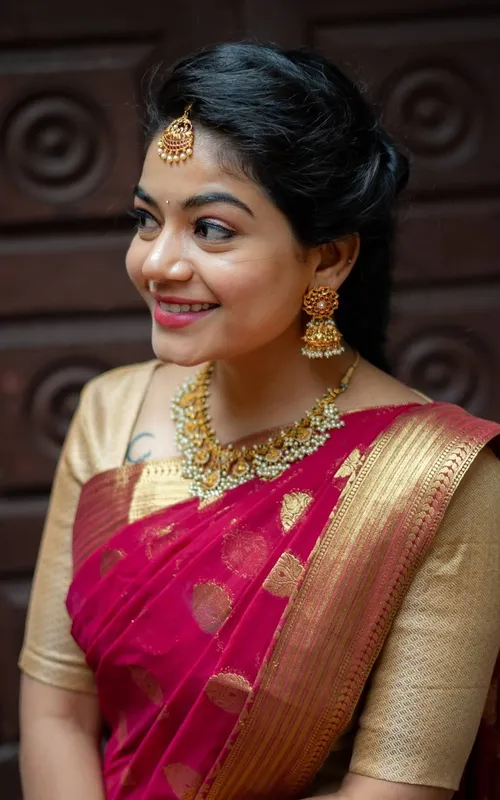 Likitha Tejomurthula