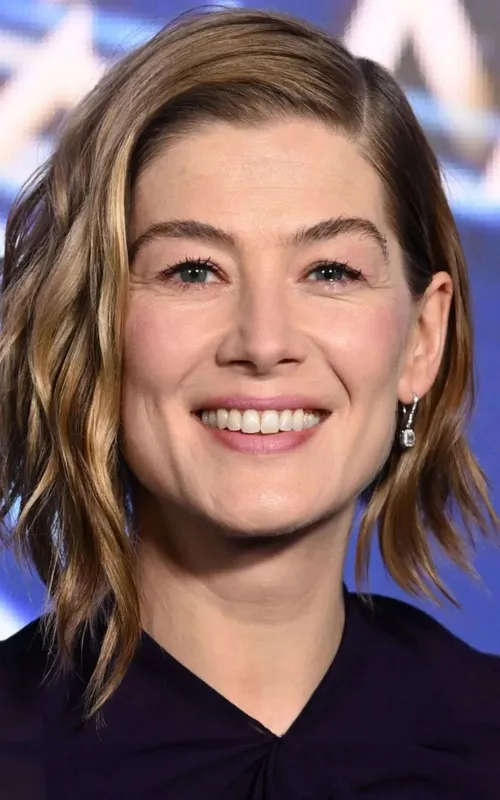 Rosamund Pike