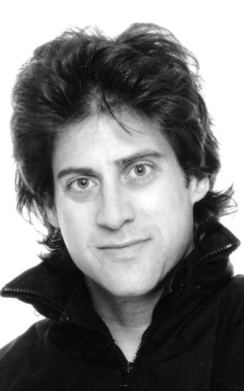 Richard Lewis