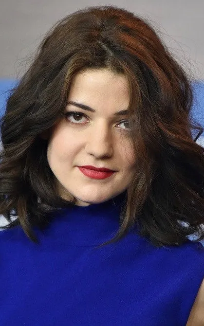 Esther Garrel