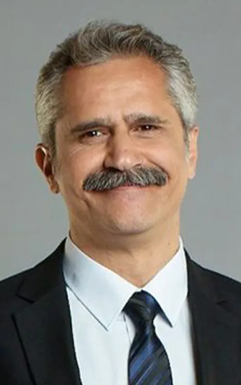 Gökhan Bekletenler
