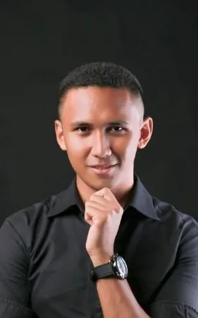 Dhiaulhaq Aumane Paningkava