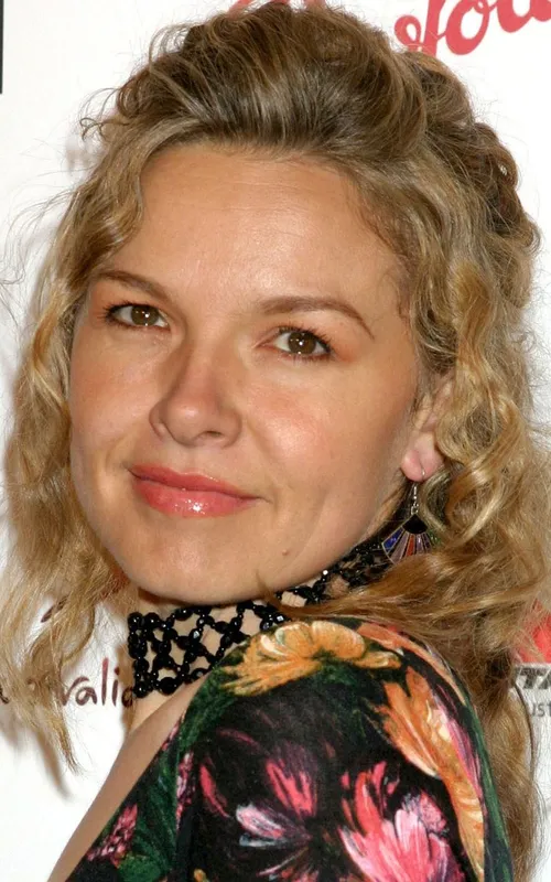 Justine Clarke