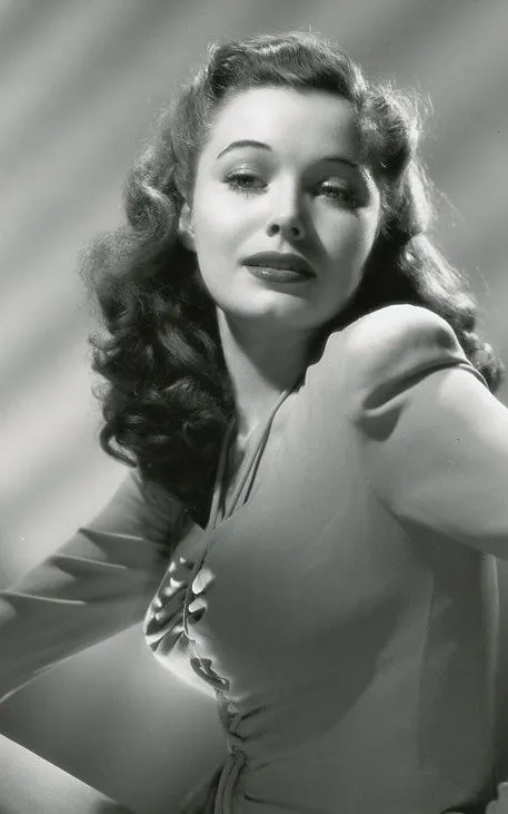 Lois Collier