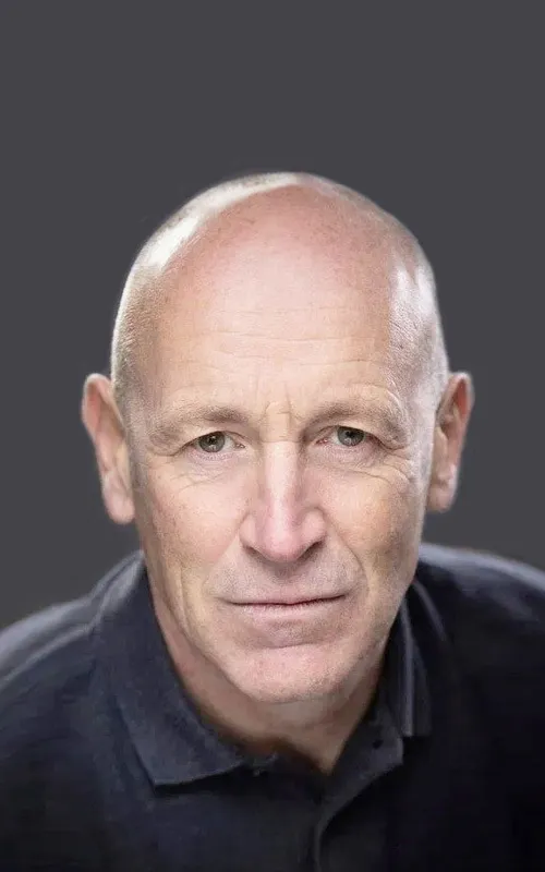 Russell Barnett