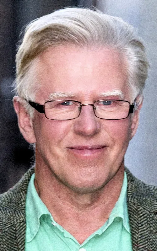 Phil Davis