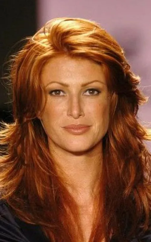 Angie Everhart