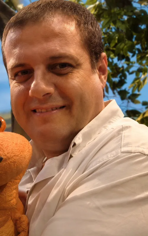 Enrique Serrano