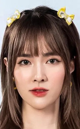 Punyawee Jungcharoen