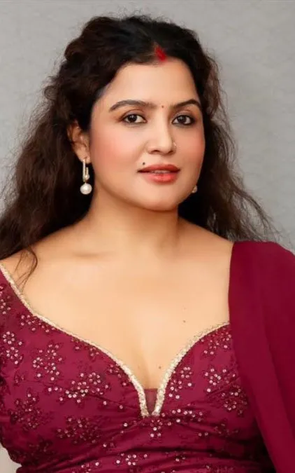 Rekha Thapa