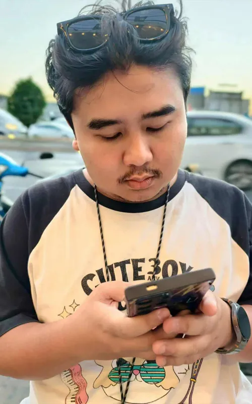 ธรรพ์ณธร วรสิริพงศ์กุล