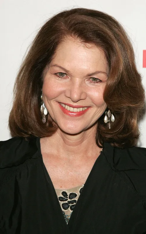 Lois Chiles