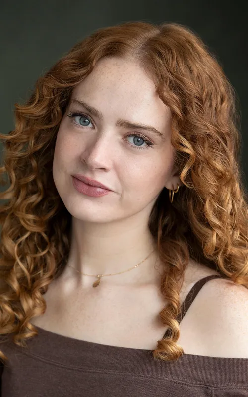 Zoé De Grand Maison