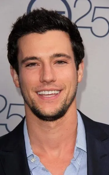 Drew Roy