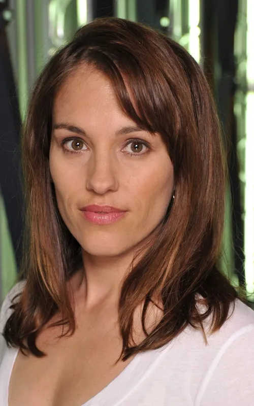 Amy Jo Johnson