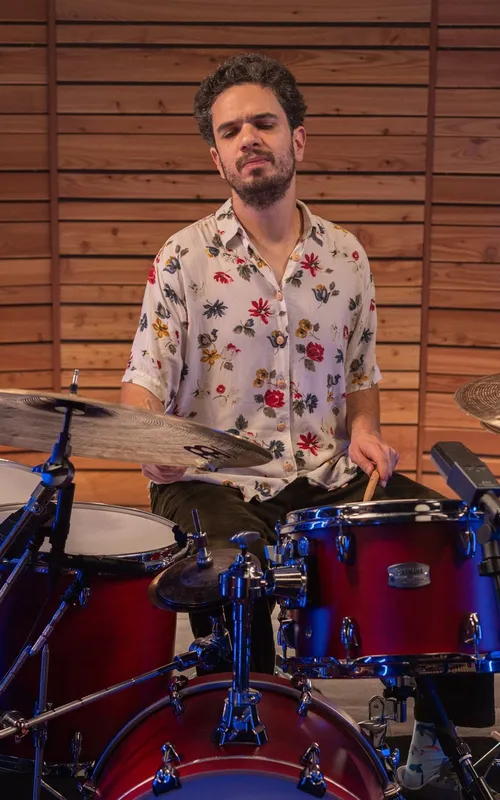 Amir Bresler