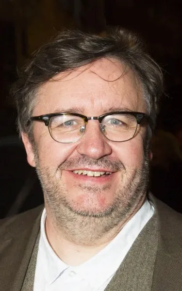 Mark Benton