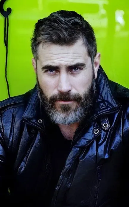 Jonathan Kos-Read