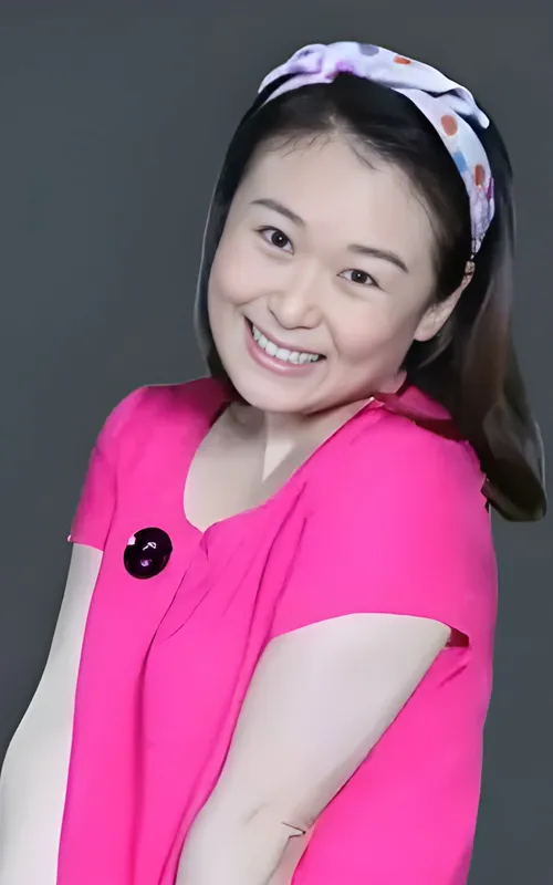 李静